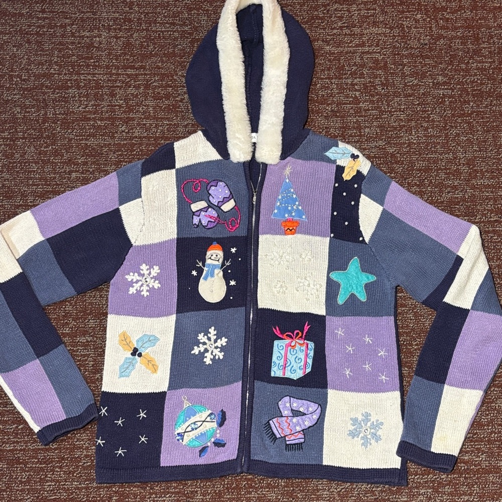 Victoria Jones Patchwork Christmas hoodie festive zip up holiday sweater medium